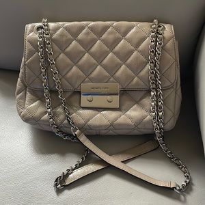 MICHAEL KORS large Sloan Quilted-Leather Shoulder Bag-cement color